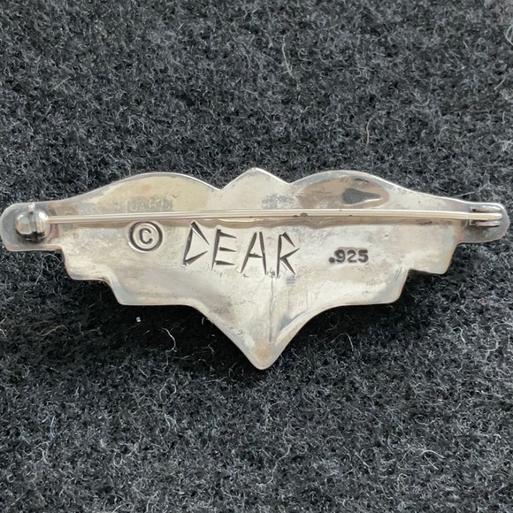 David Dear Native American made “Pie N The Sky” sterling silver pin. - Picture 2 of 6